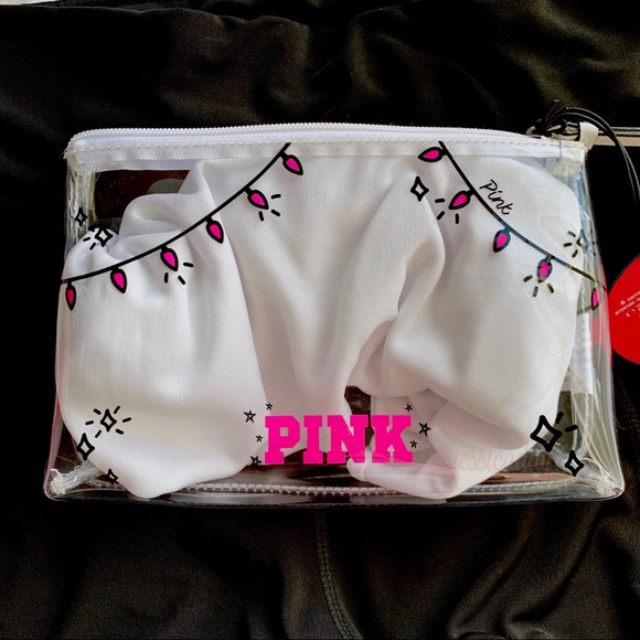 PINK Victoria's Secret Handbags - VS PINK Zipper Travel Bag